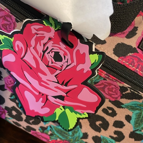 COPY - BETSEY JOHNSON Leopard Rose Collection Travel Bag, NWT - Picture 6 of 12